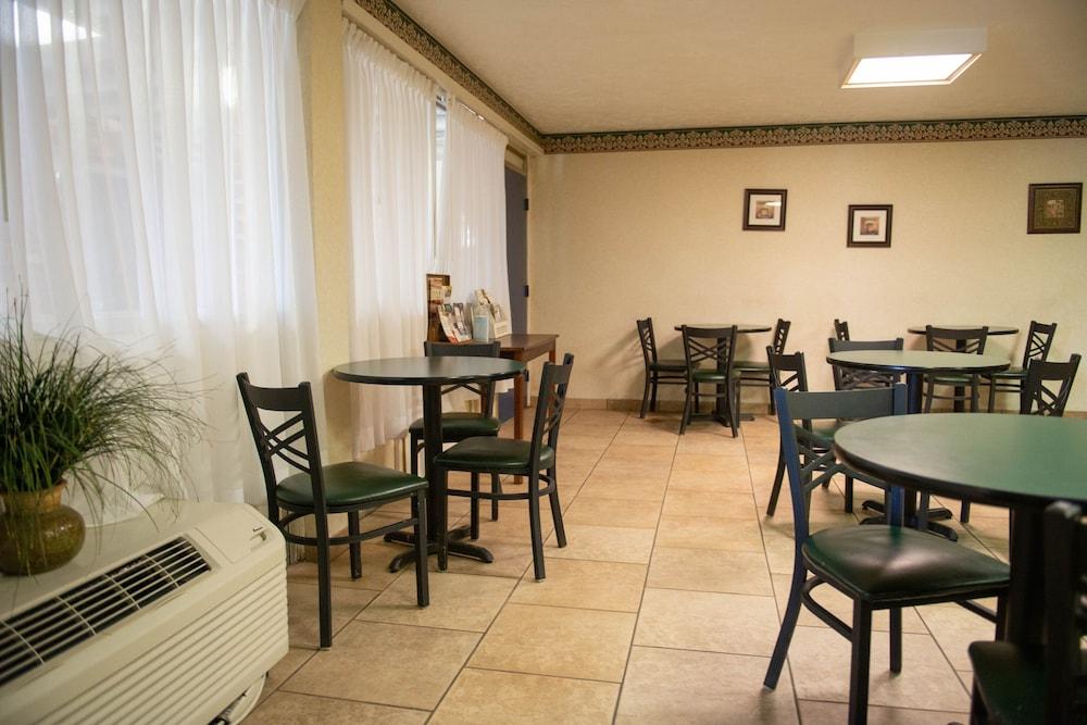 Days Inn By Wyndham Waynesboro Zewnętrze zdjęcie